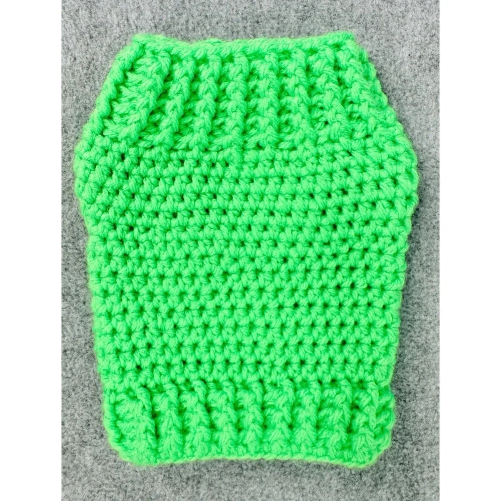 Dog Sweater XS Green Small Breed Handmade Crocheted Pullover Cozy Pet‎